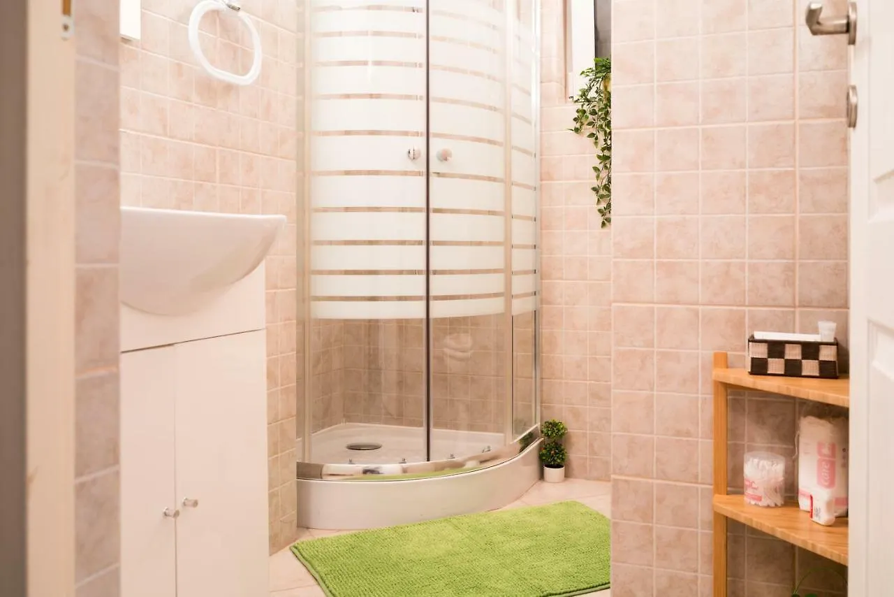 Heart Of Bucharest Studio Apartment