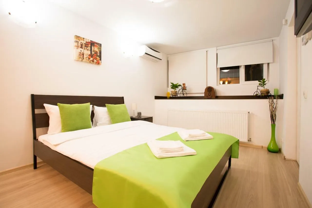 Heart Of Bucharest Studio Apartment