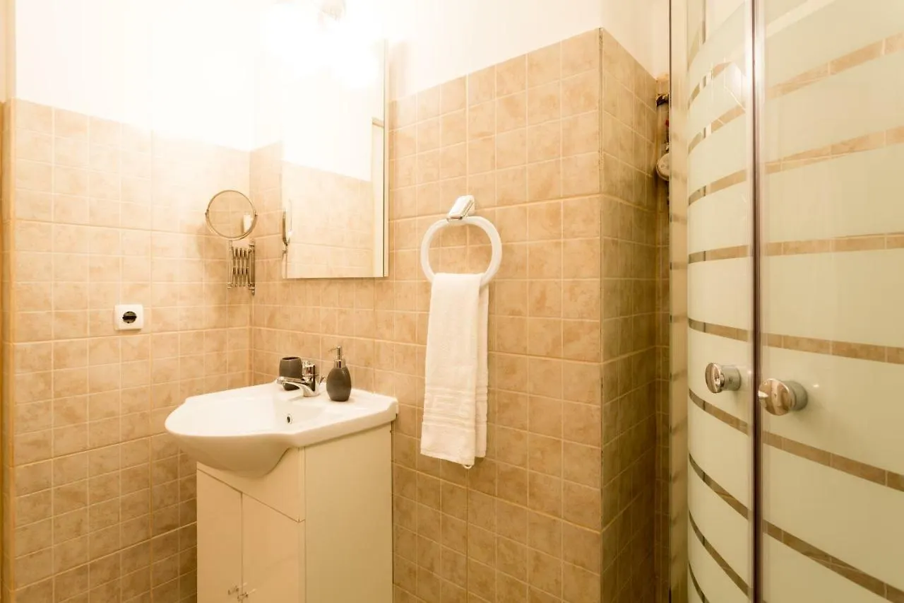 Apartment Heart Of Bucharest Studio